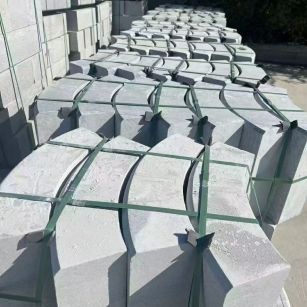 海口 芝麻灰弧形路沿石