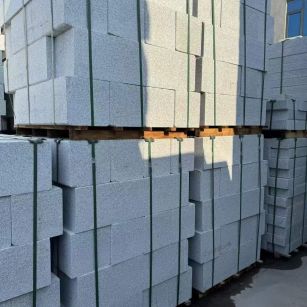 海口 芝麻白路沿石