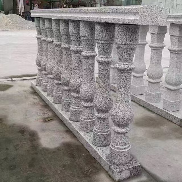 海口 芝麻白圆形光面花瓶柱，栏杆