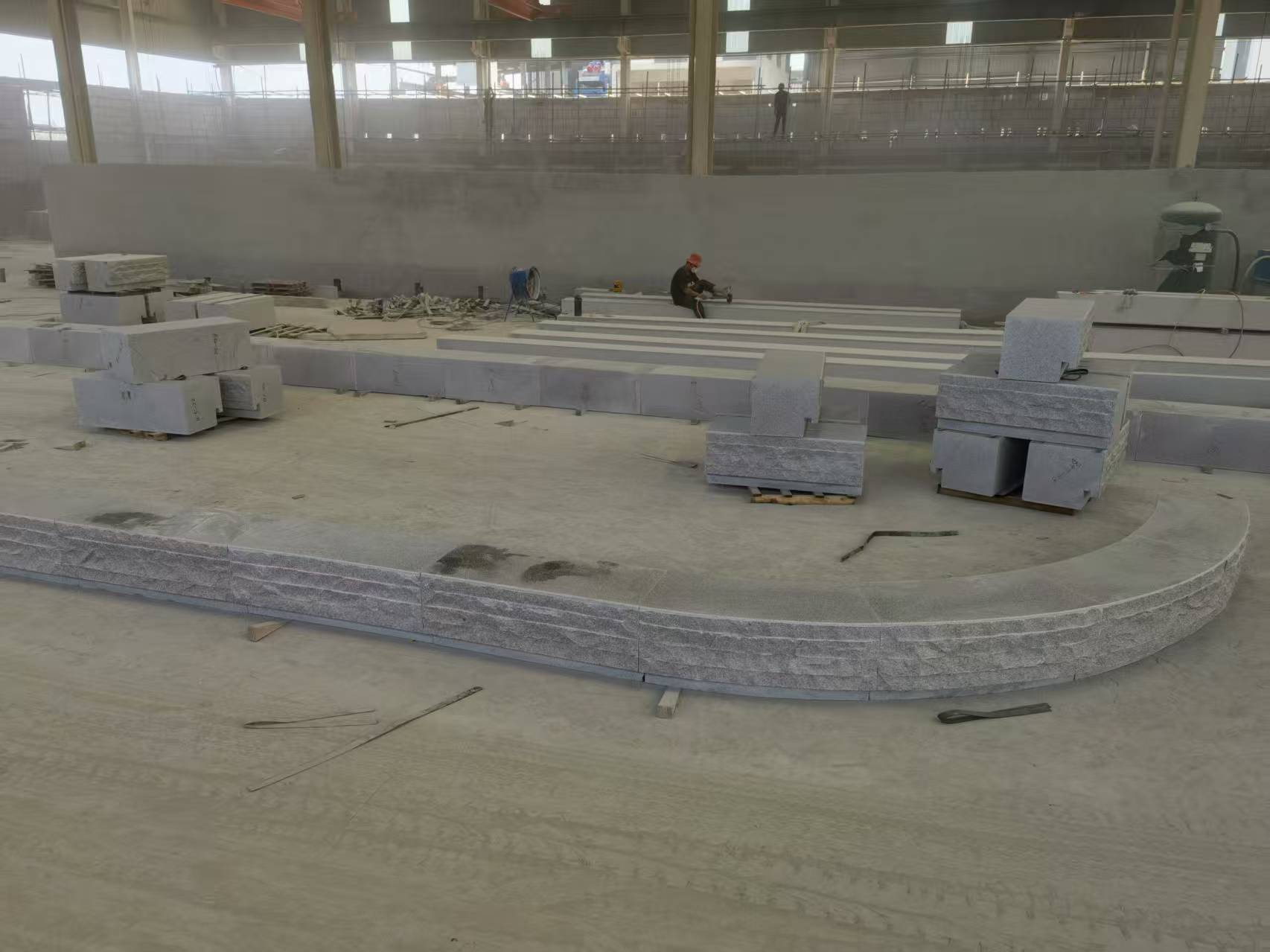 海口 芝麻白整石坐凳（光面+自然面）