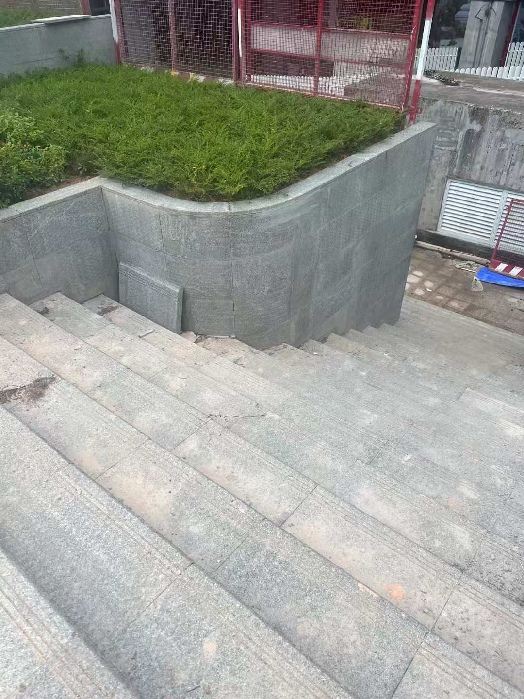 海口 芝麻黑火烧面铺装案例