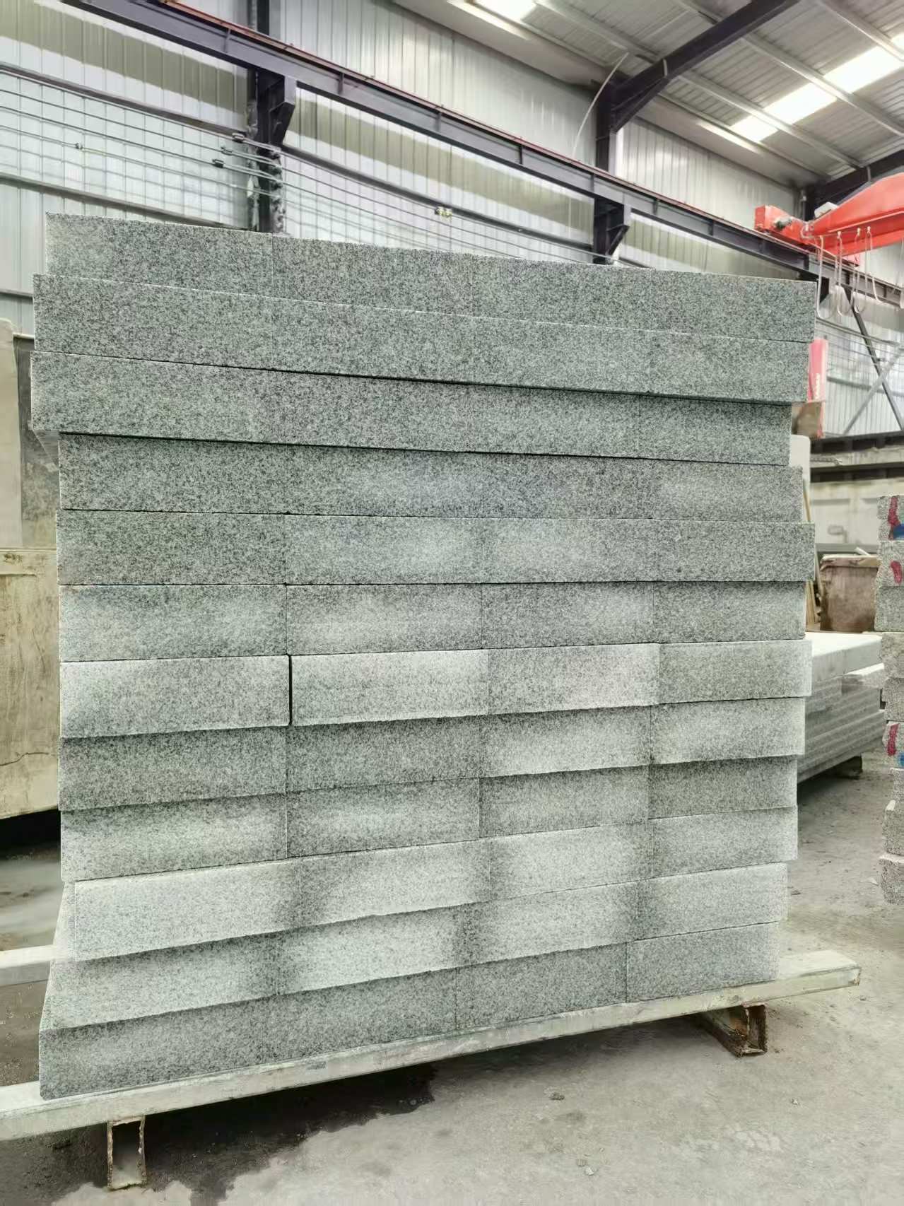 海口 芝麻白10公分300*600广场地铺，A料定制，尺寸标准，厚薄均匀